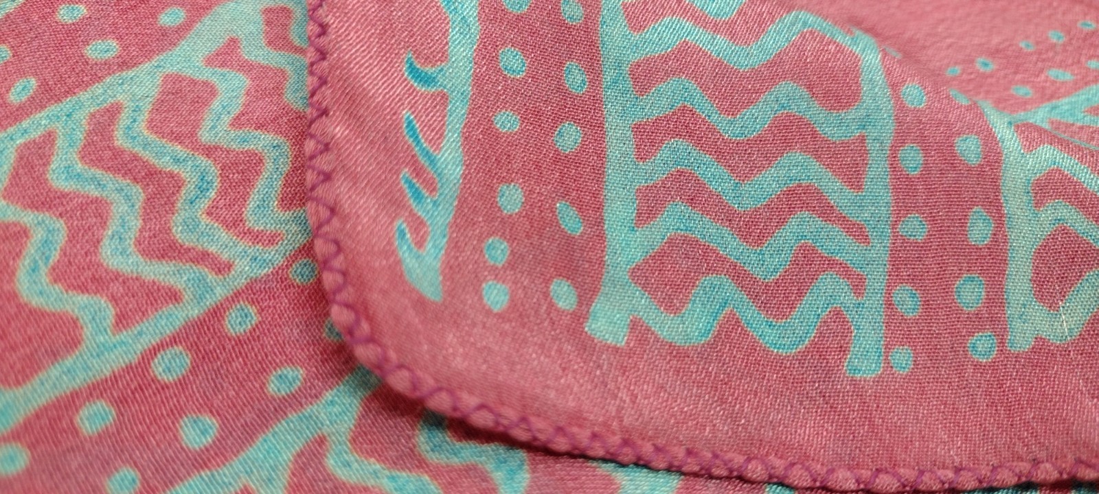 Vintage Pure Silk Rose PINK Long Scarf TRIBAL ZIG ZAG MADE IN INDIA 90s Zashi