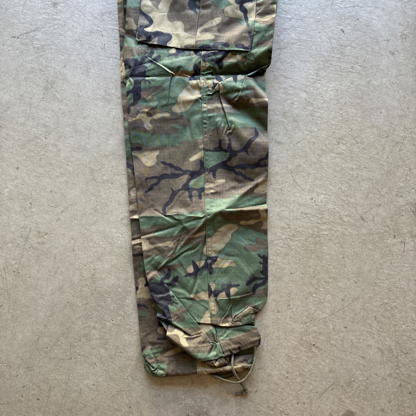 Vintage 60s Vietnam War Era NOS ERDL Camo Cargo Rip Stop Pant S Long
