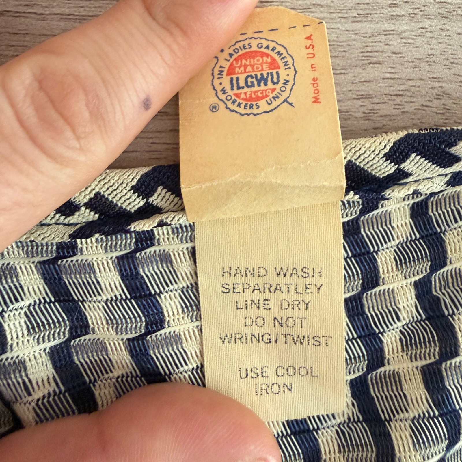 Vintage 70s ILGWU Houndstooth Longline Open Front Vest Navy Cream Size 6