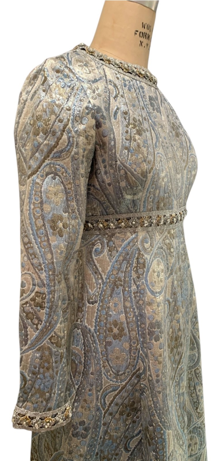Vintage 60s/70s Women’s Empire Waist Metallic Paisley Brocade Dress – Size XS/S