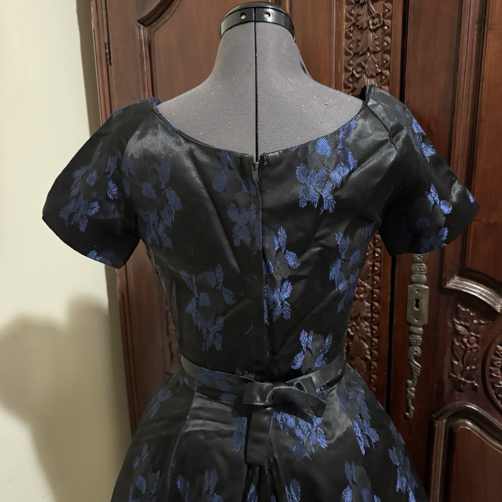 Gorgeous 1950s Vintage Suzy Perette Fit And Flare Black And Blue Party Dress