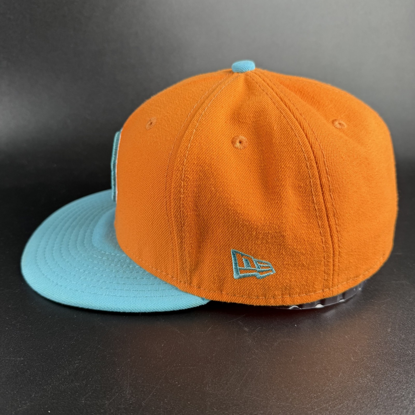 New Era 59FIFTY Boston B MLB Fitted Hat Cap Orange Teal Size 7 5/8 60.6cm