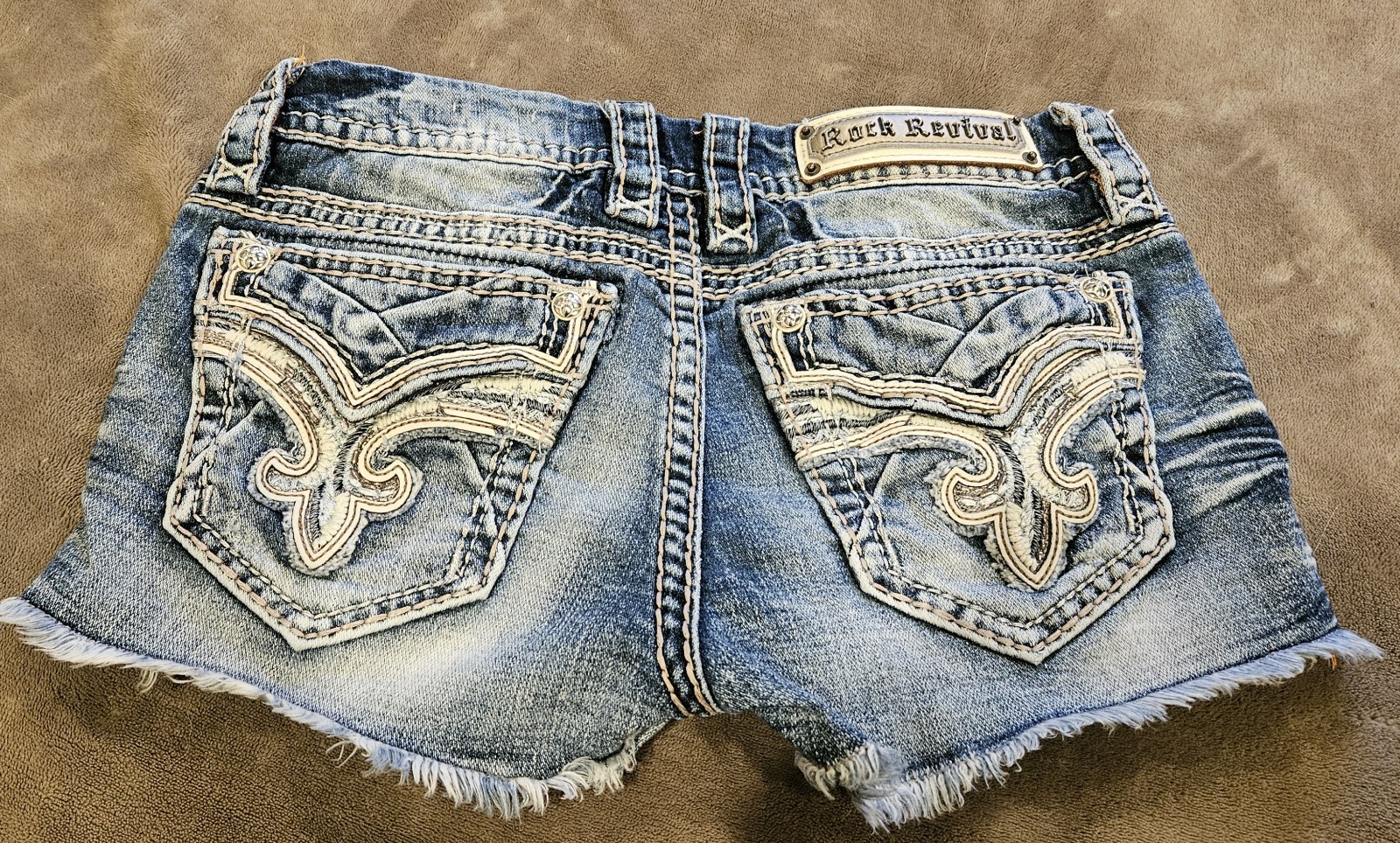 Vintage Rock Revival Women’s Caylin Shorts Size 26