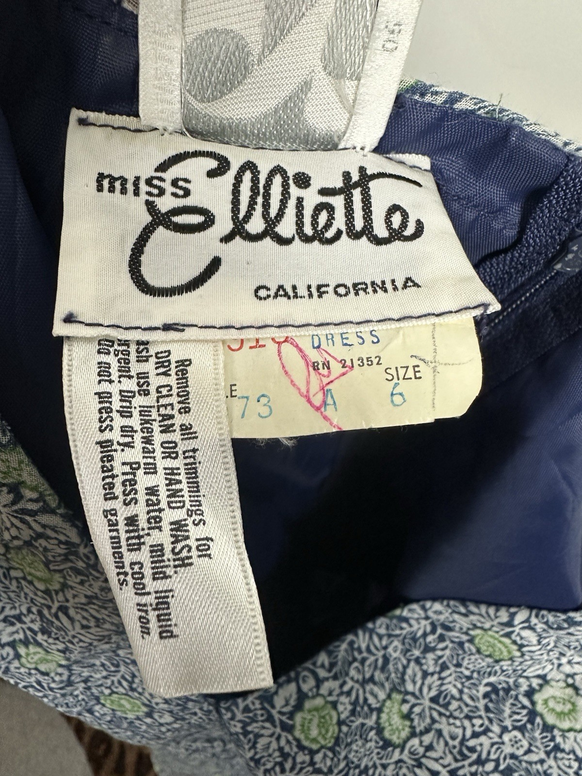 Vtg Miss Elliette Maxi Dress Garden Party Blue Floral Cottage 60s 70s Boho XS