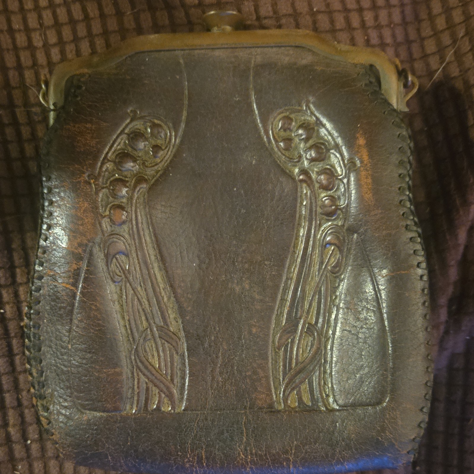 Vintage Brown Leather Clasp Coin Purse Metal Frame Art Nouveau Women