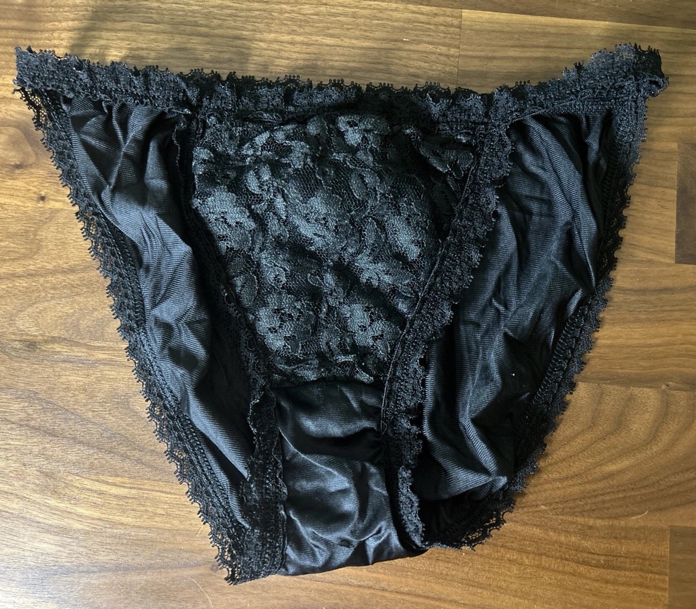 Vintage Nylon String Bikini Panties Size S/M Rare Fine Lace Black Second Skin