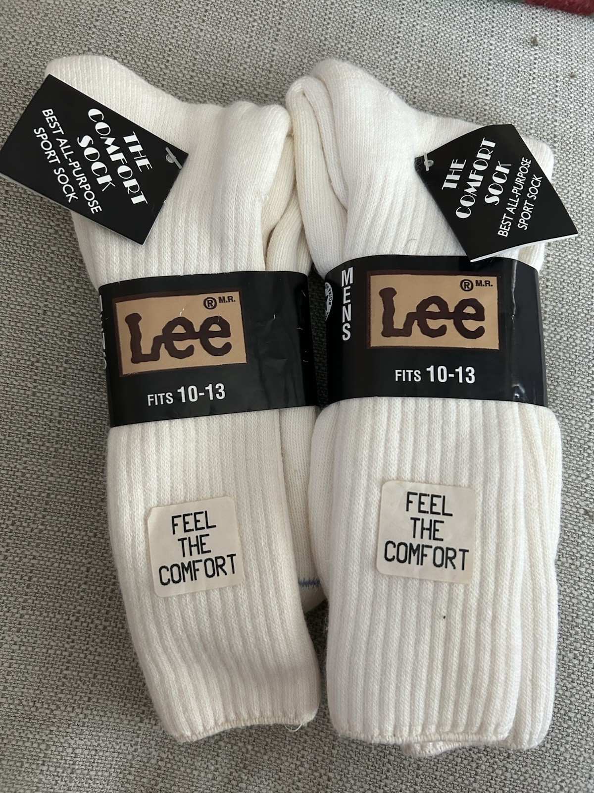 VTG NOS 2 Pairs of Mens Lee 10-13 White Long Made In The USA- Free Shipping