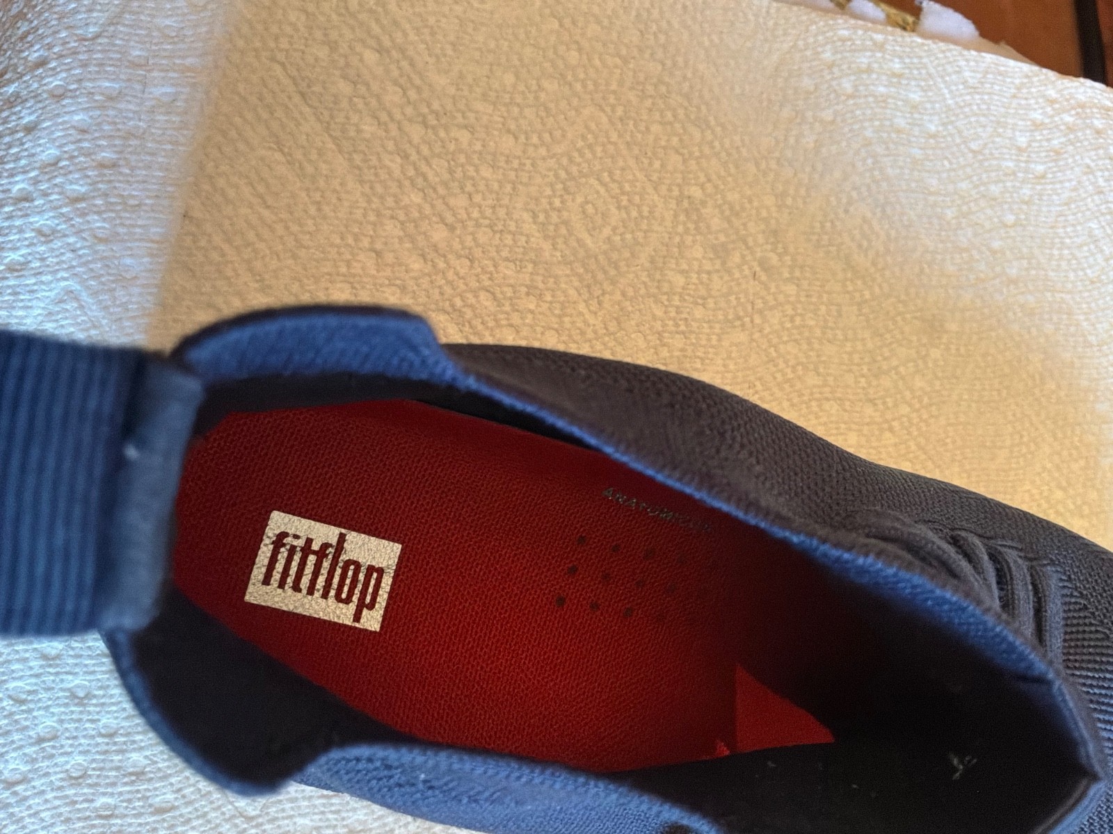 Fitlop blue canvas sneakers with confort technology 10 1/2 hard to find.