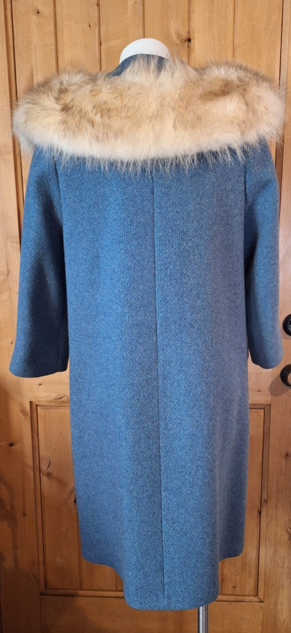 1960s Blue Wool Coat Jacket with Fox Fur Collar Pin Up Rockabilly