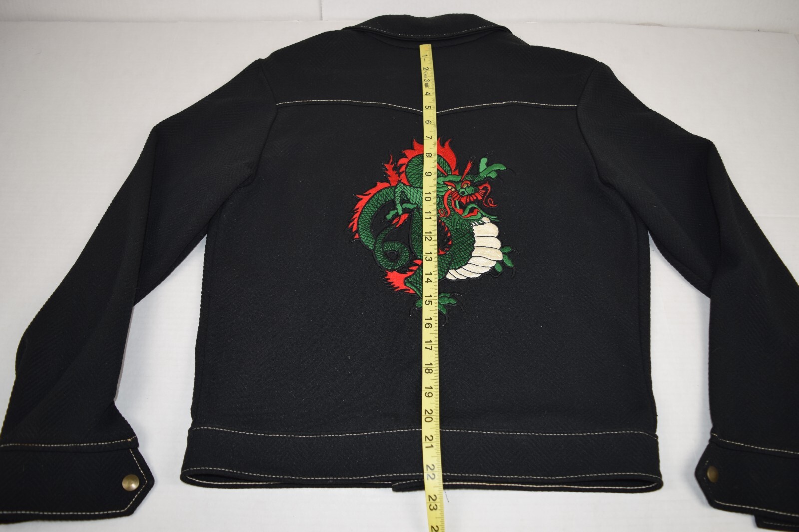VTG Shirt Jacket Size S/M 60s 70s Embroidered Cartoonish Dragon Poly Knit Grunge