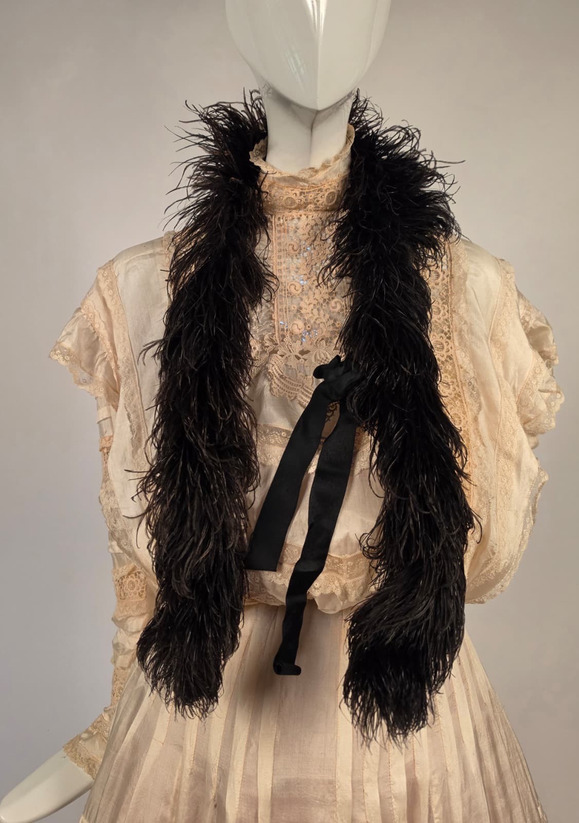 VICTORIAN 19TH C BLACK FEATHER BOA FOR DRESS W SILK RIBBON