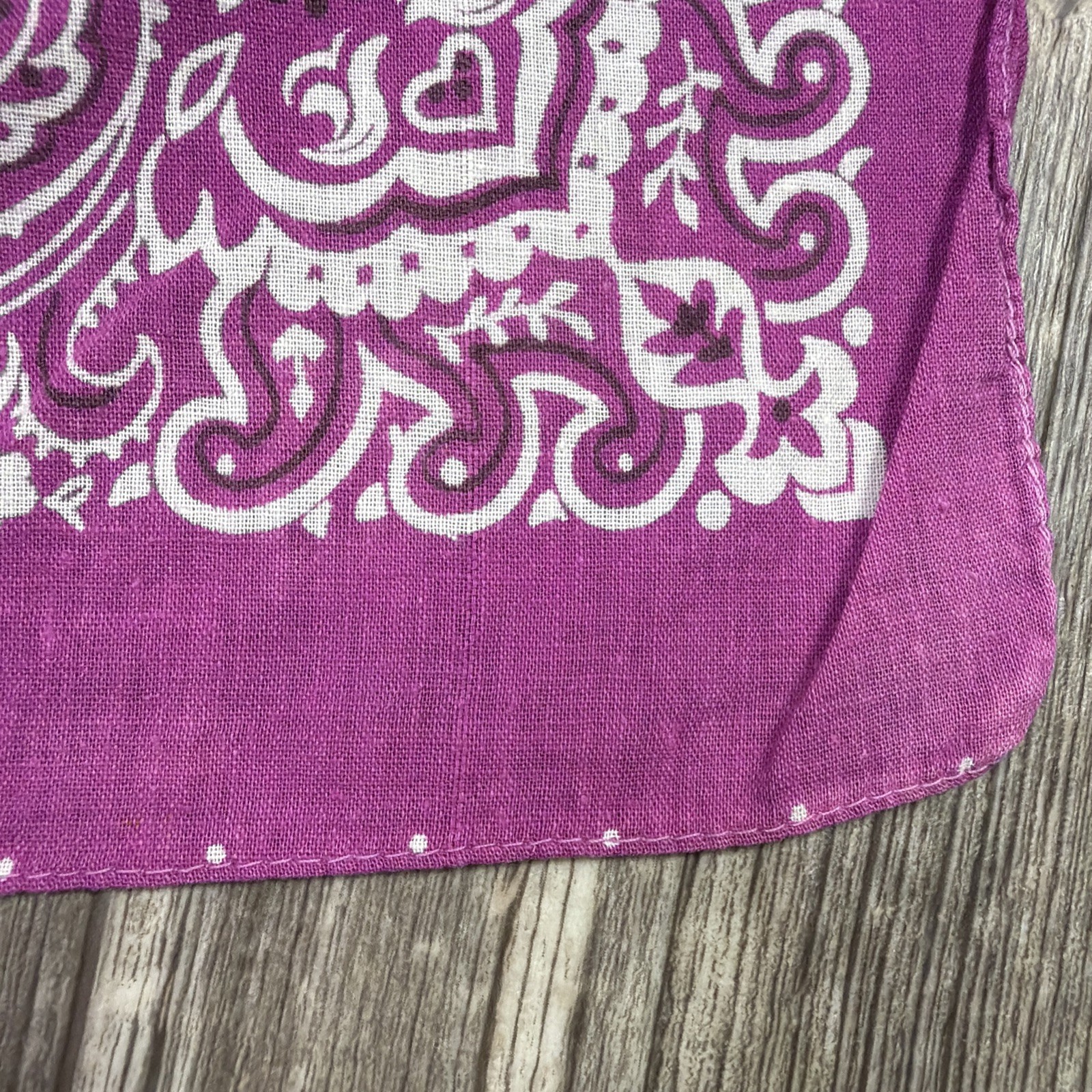 Vintage Faded Fast Color USA All Cotton Purple Bandanna Floral Paisley 20×20