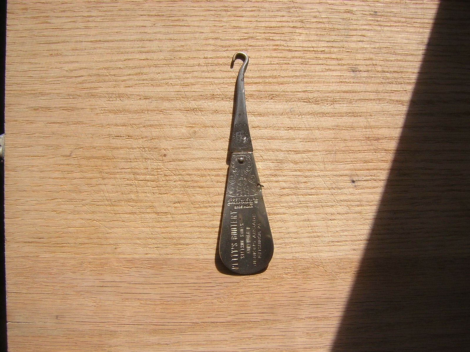 Vintage – Metal Milady’s Shoe Horn With Buttonhook – Petty’s Bootery Pittsburgh