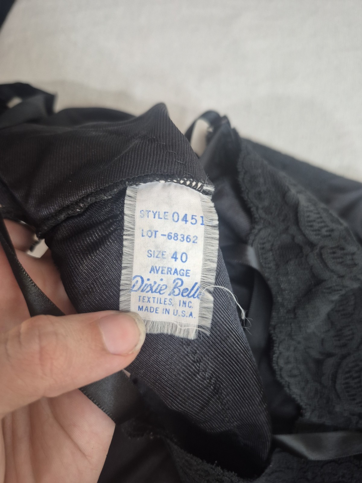 Vintage Made In USA Dixie Bell Size 40 Average Sexy Black Dress Slip Lingerie…