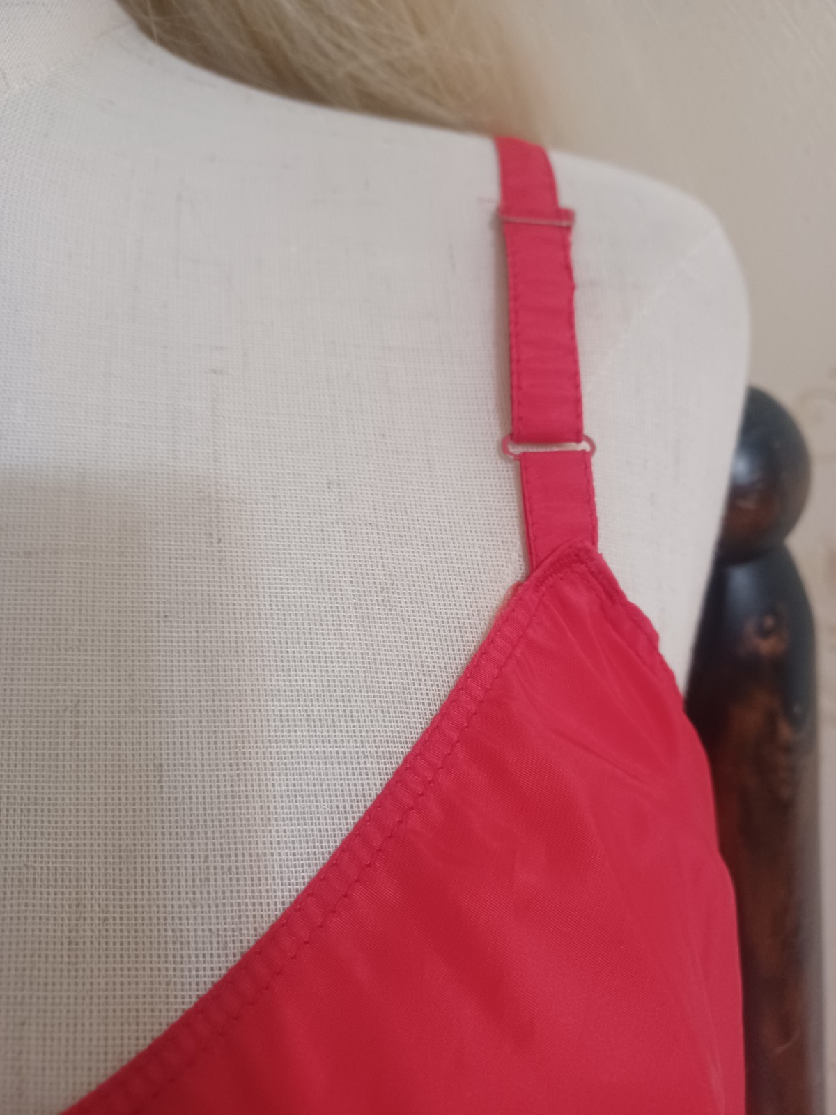 Vintage 1940s/50s Mid-century Red The Snip-It Bombshell Rockabilly Slip Dress 2X