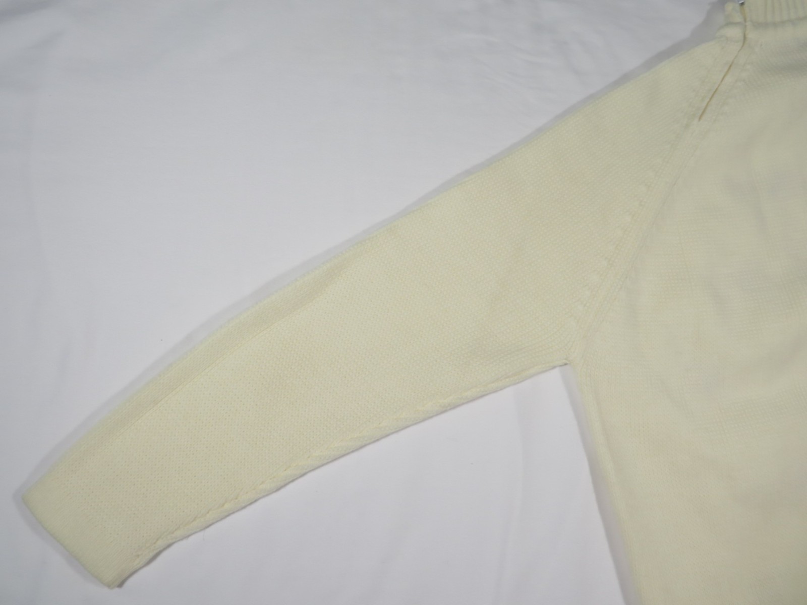 Vintage 1960s Knit Sweater Womens Ivory with Pink Flowers Carol Brent