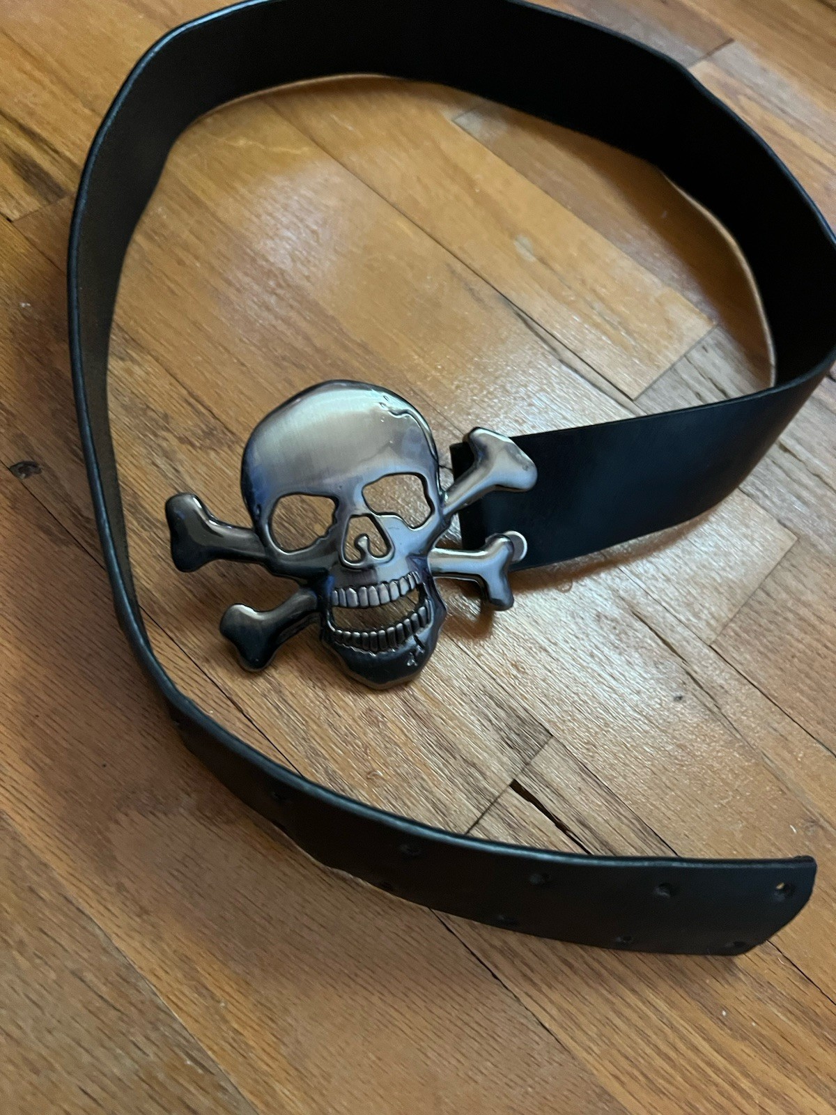 NYC Vintage Punk Rock Silver Skull Buckle Black Belt (35” Belt)