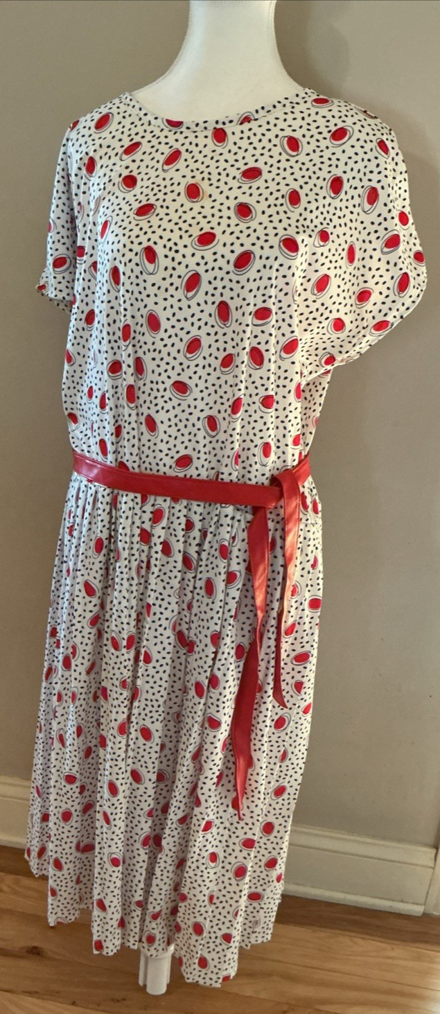 Vintage Red Black Dot Belt Tied Knit Dress 24 1/2 Chest 54