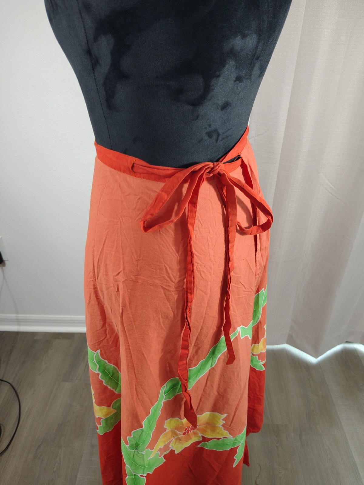 Vintage 70s Bali by Sarinah Batik Wrap Maxi Skirt – Orange Tropical Hibiscus