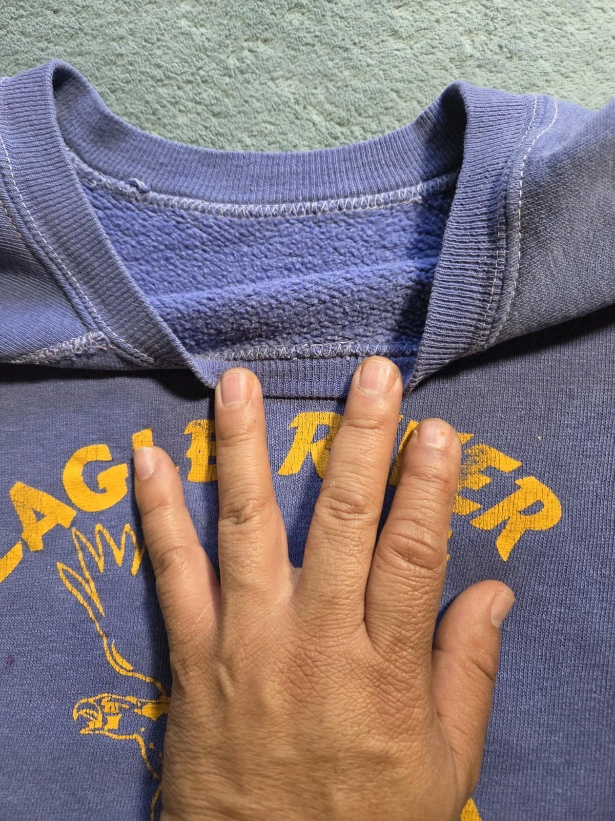 1960s sweatshirt vintage crewneck Eagle River Elementary Alaska Medium/small
