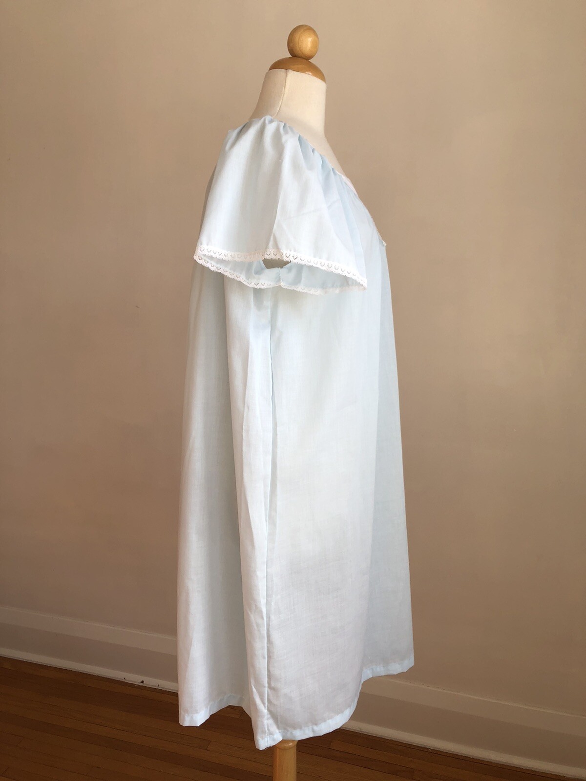 GORGEOUS VTG NWT SEARS PERMA-PREST Blue PolyCotton White Lace Nightgown SZ M/L