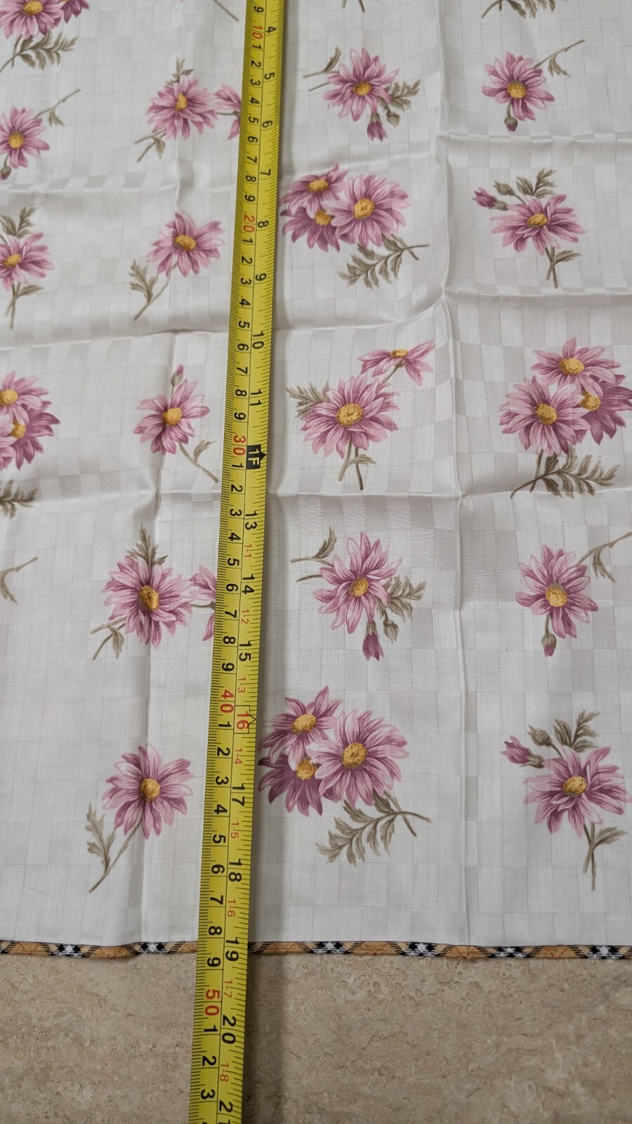 Burberry Vintage Handkerchief Check Floral Checkered Flowers 19 x 19 inches