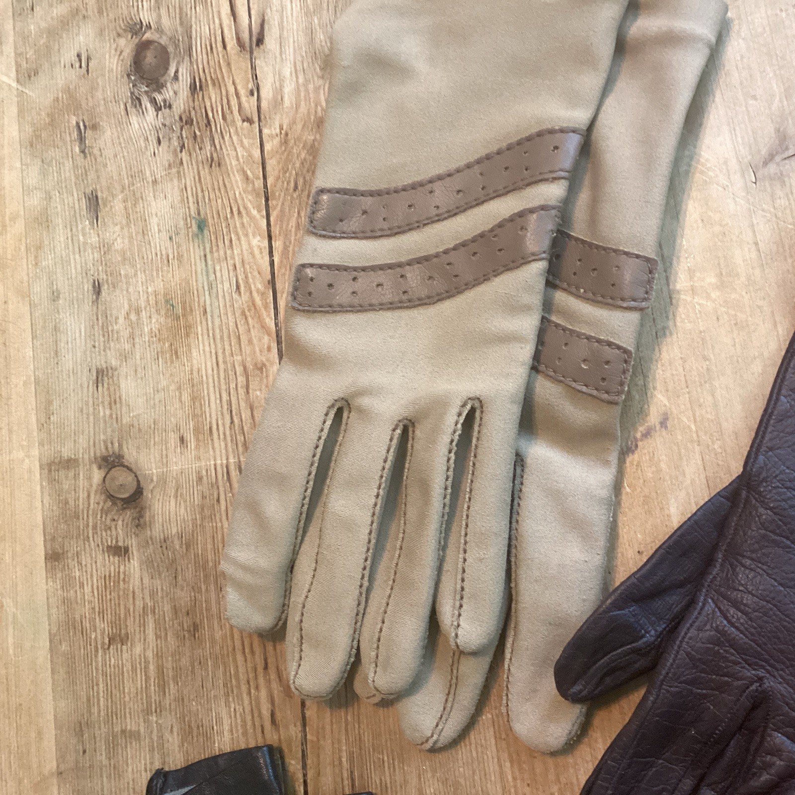 Vintage Women’s Gloves Lot of 6 Pairs 70s
