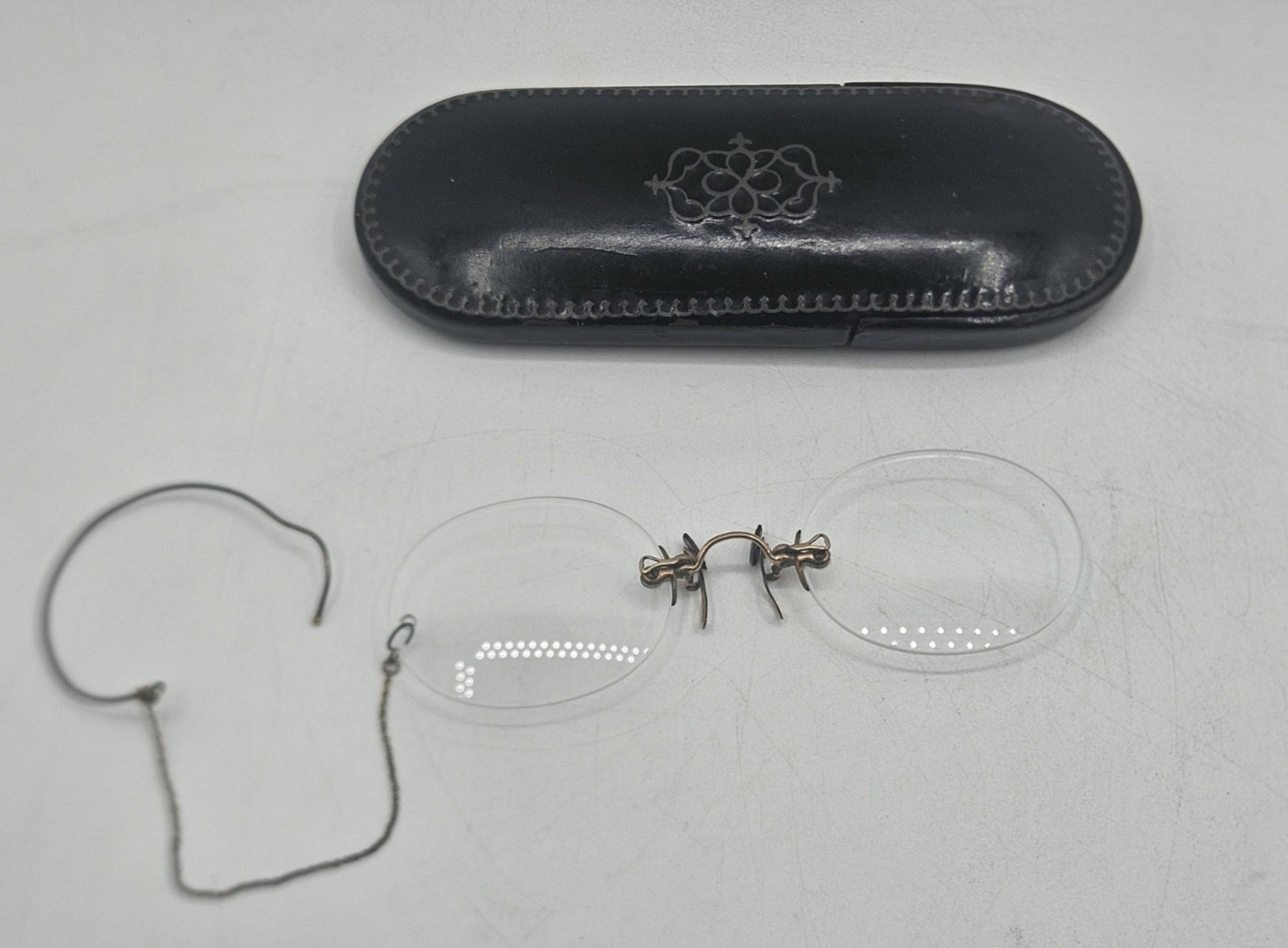 Antique Pince Nez Eyeglasses With Security Chain Ear Wire Gold Filled? Hard Case