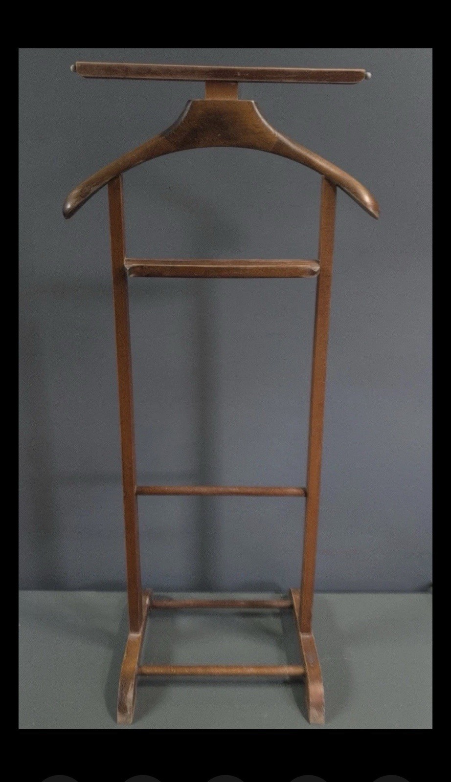 VTG Wood Butler Valet Floor Stand 41 Inches tall, 19 Inches Wide At Top
