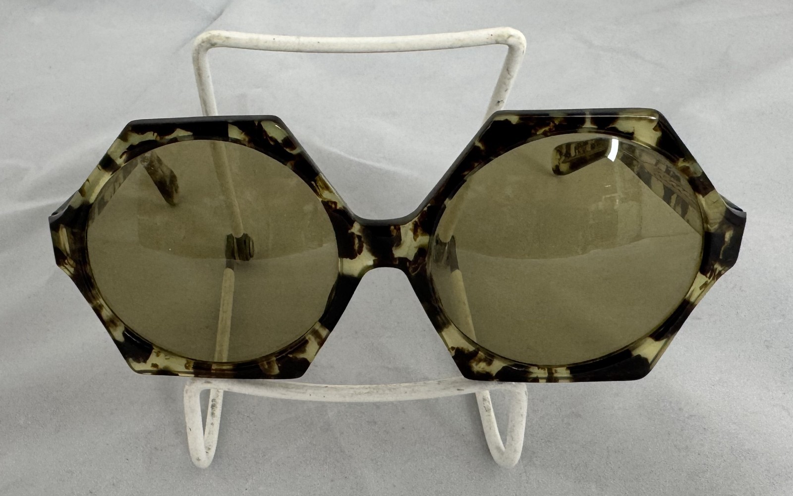 VINTAGE A.A SUTAIN DARK TORTOISE OVERSIZED GEOMETRIC WOMEN’S SUNGLASSES DS59