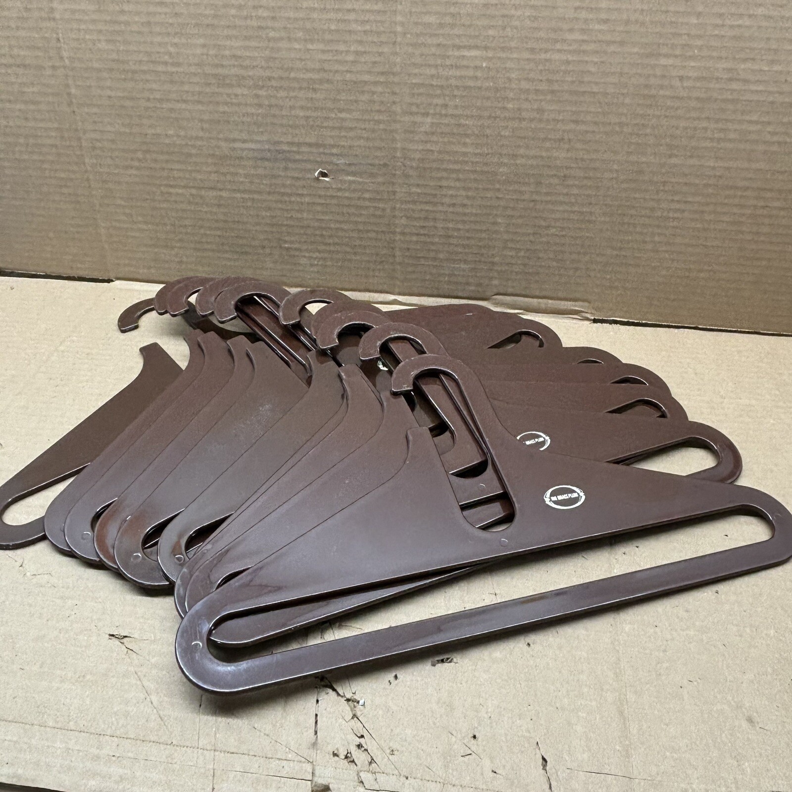 Set of 10 – Vintage MCM RETRO PLASTIC CLOTHES HANGERS