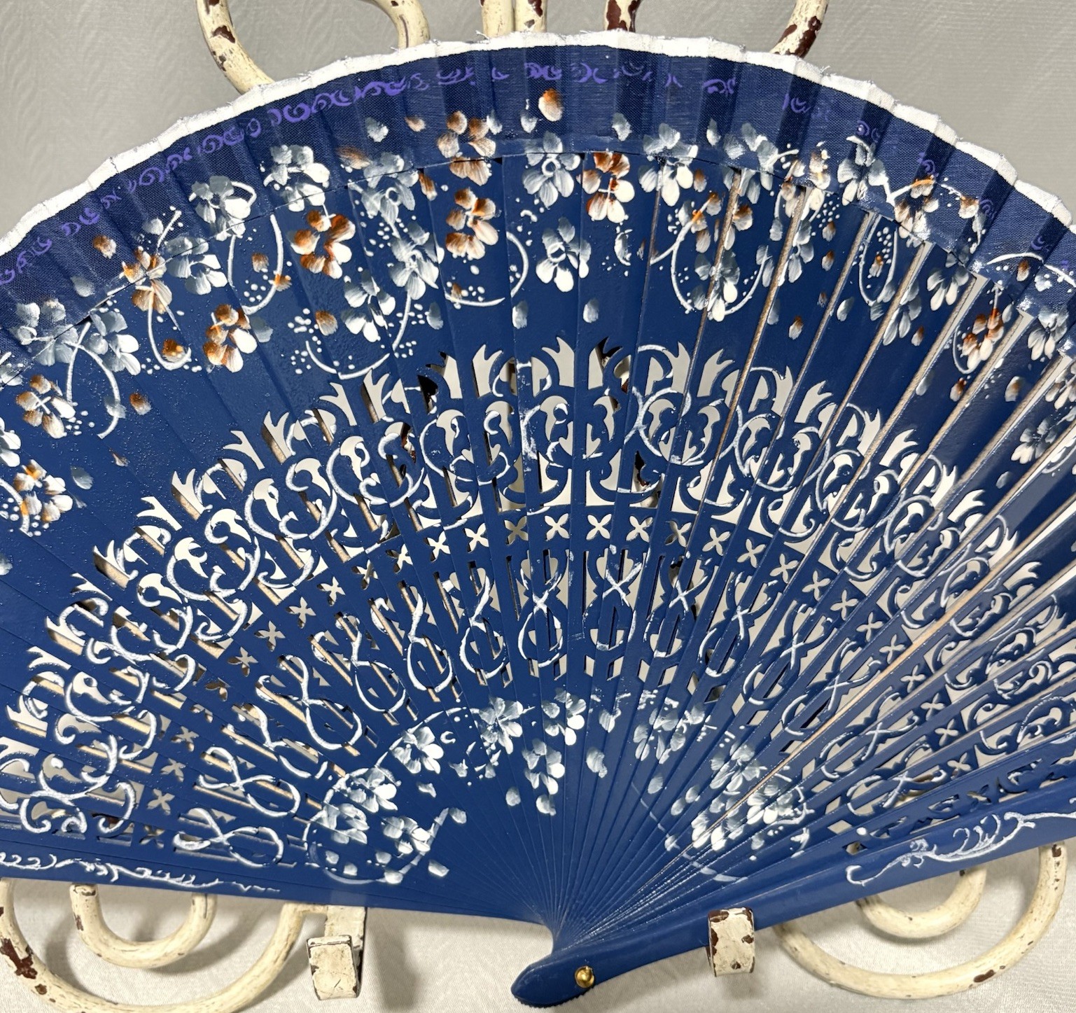 Spanish Hand Painted Abanico Folding Hand Fan Blue Floral W Box Made In Spain