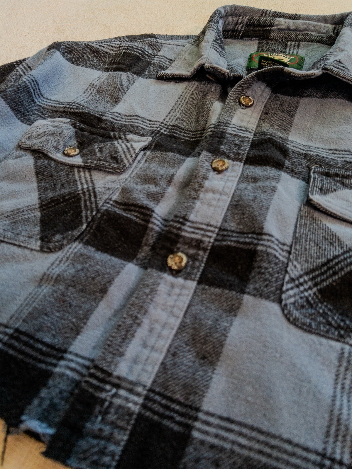 Stillwater Supply Co Cropped Flannel Shirt Womens Large Blue Plaid Raw Hem Y2K