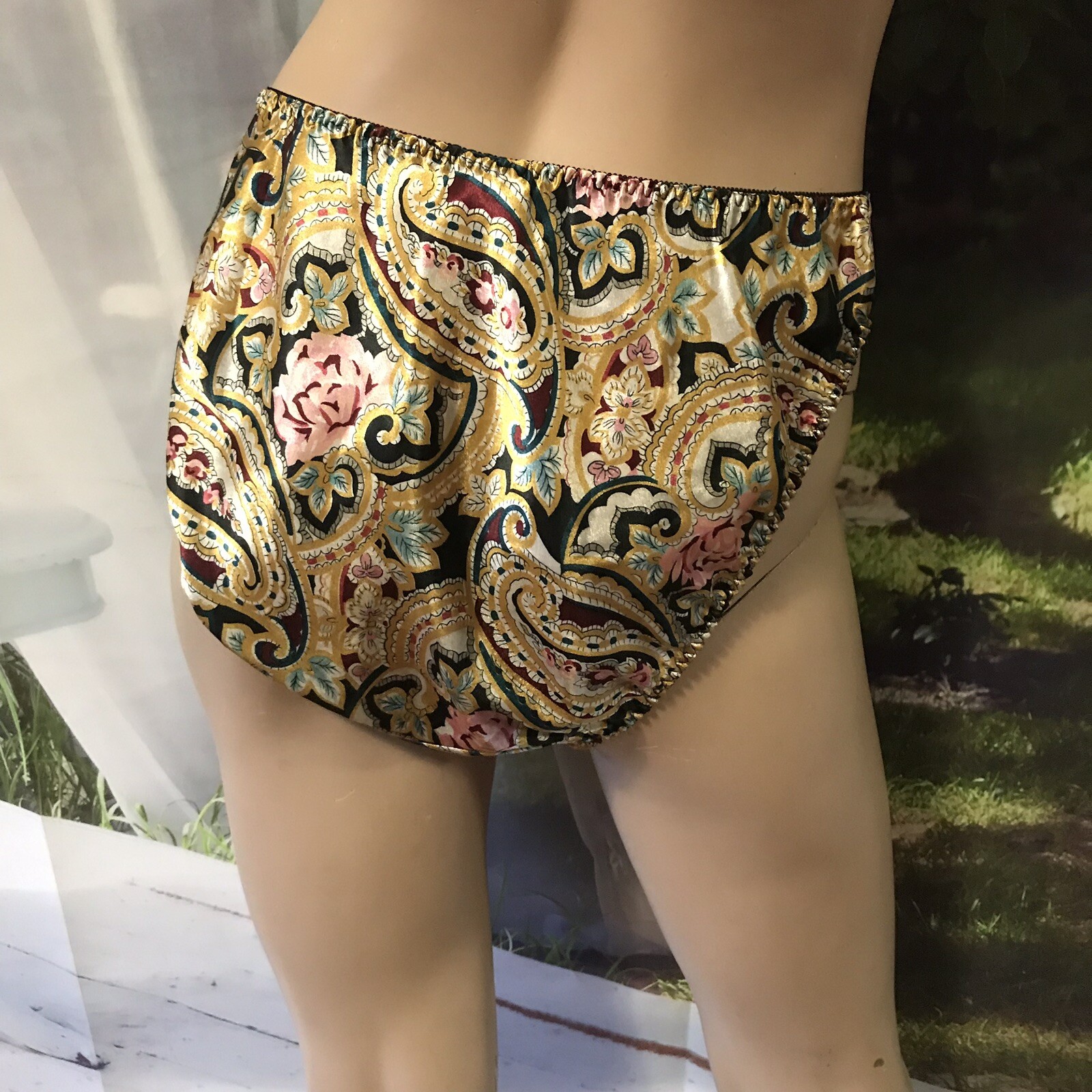Vintage Versailles Panty Slip Paisley With Lace Trims Size M