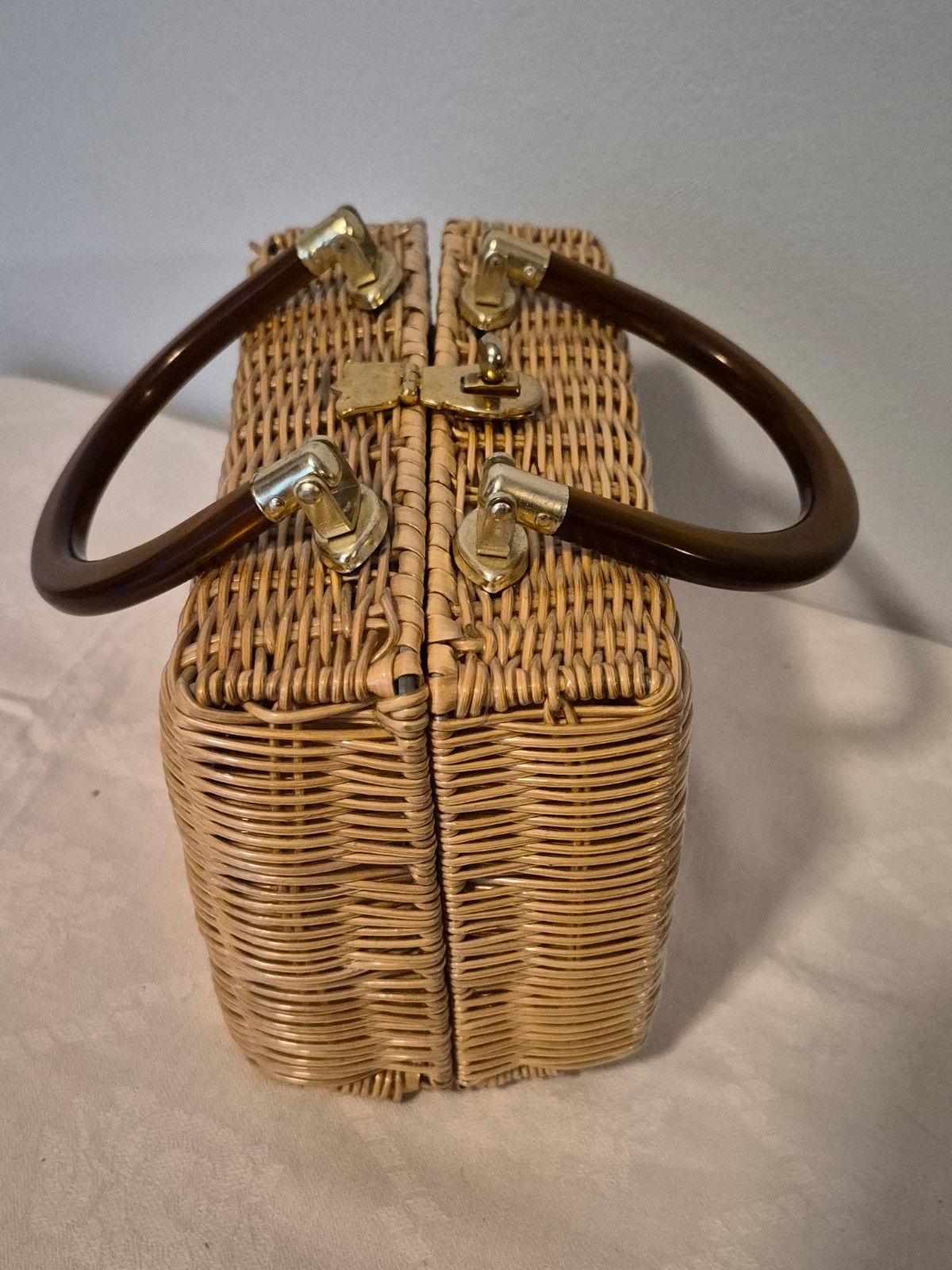 Mid-Century Modern Lucite Top Handle Tan Wicker Box Handbag Lesco Lona Hong Kong