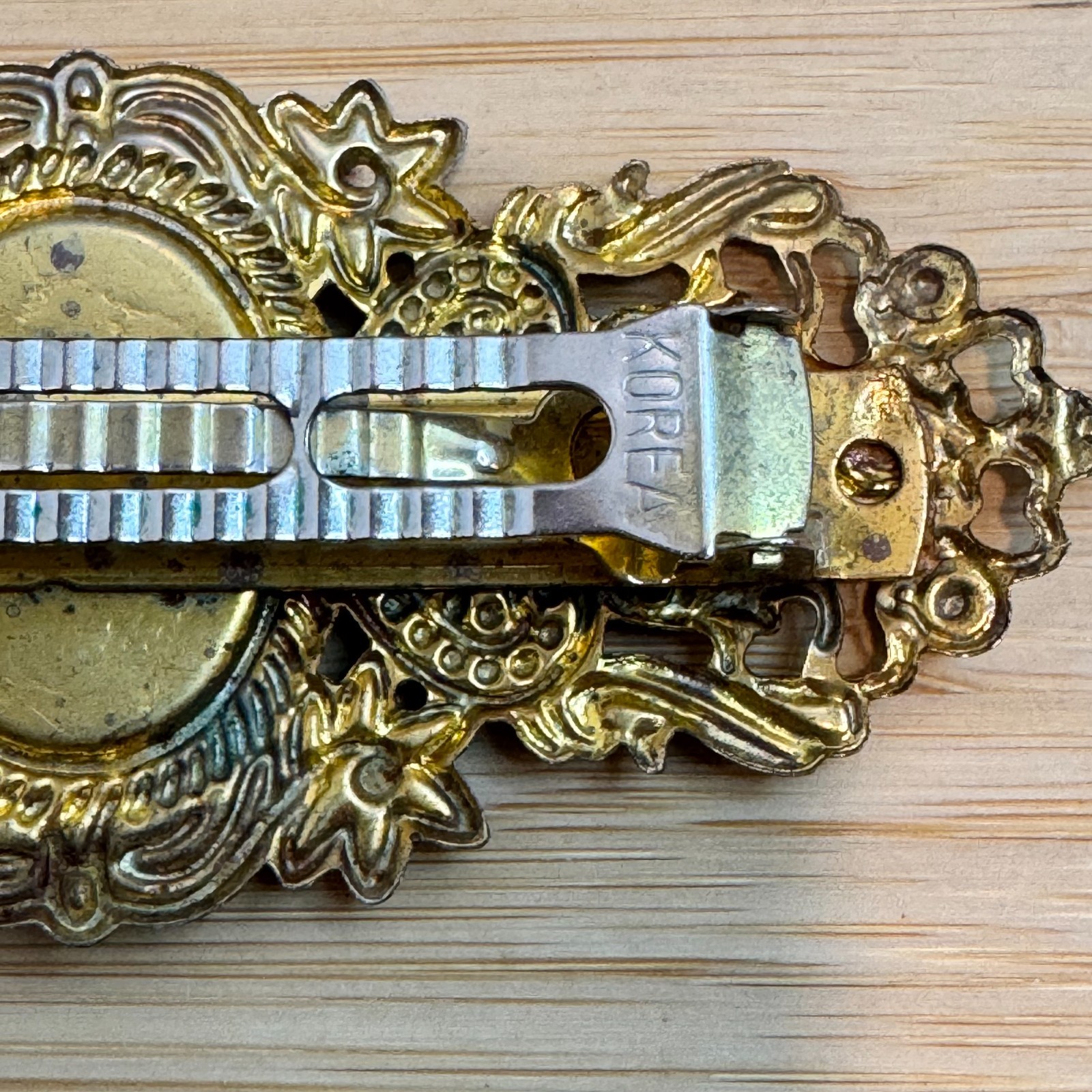 Vintage Gold Tone Cameo Hair Barrette Victorian Lady Portrait Korea French Clip