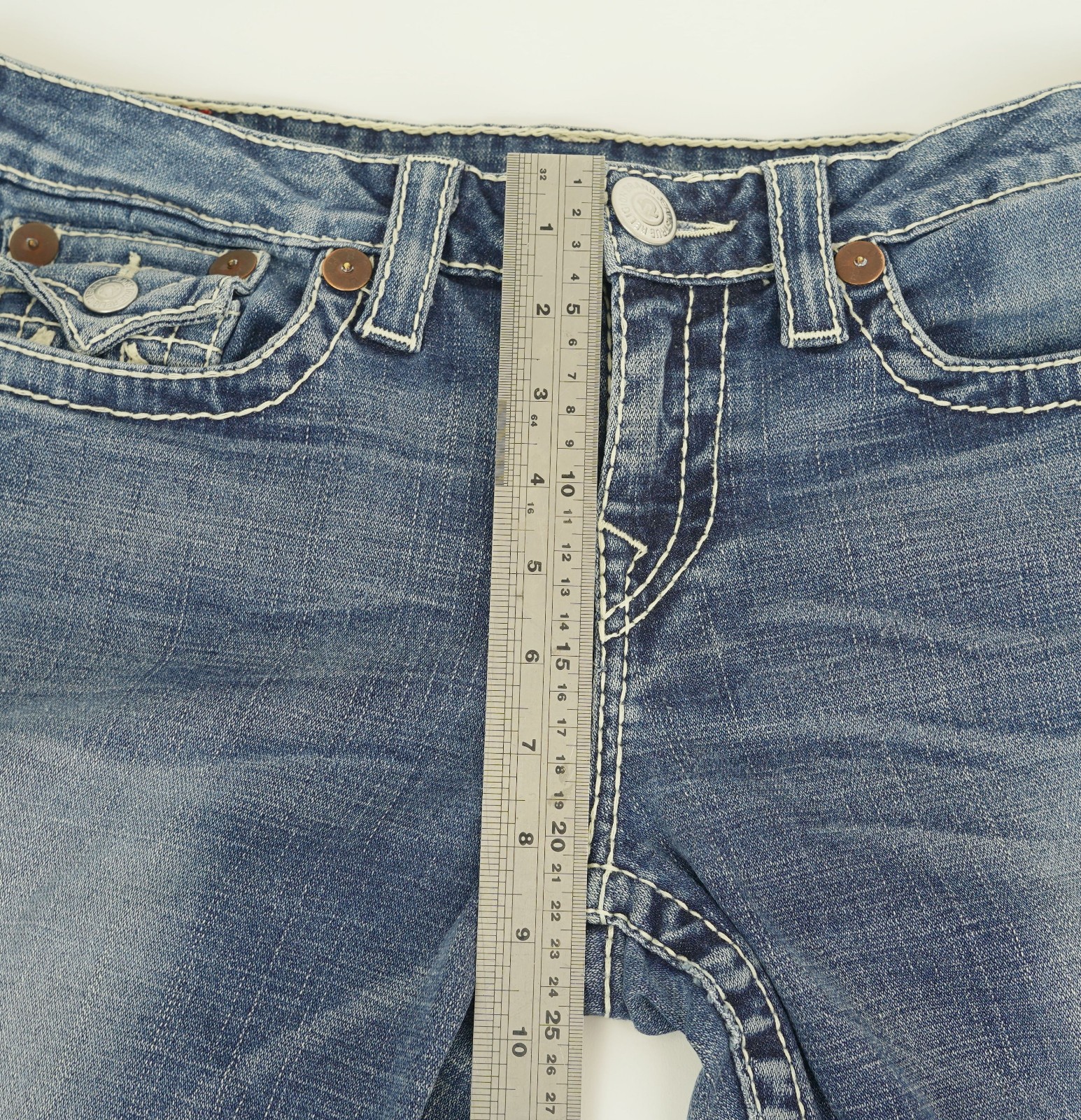 vintage true religion JEANS ‘rainbow becky’ boot cut low rise 2000s size 30
