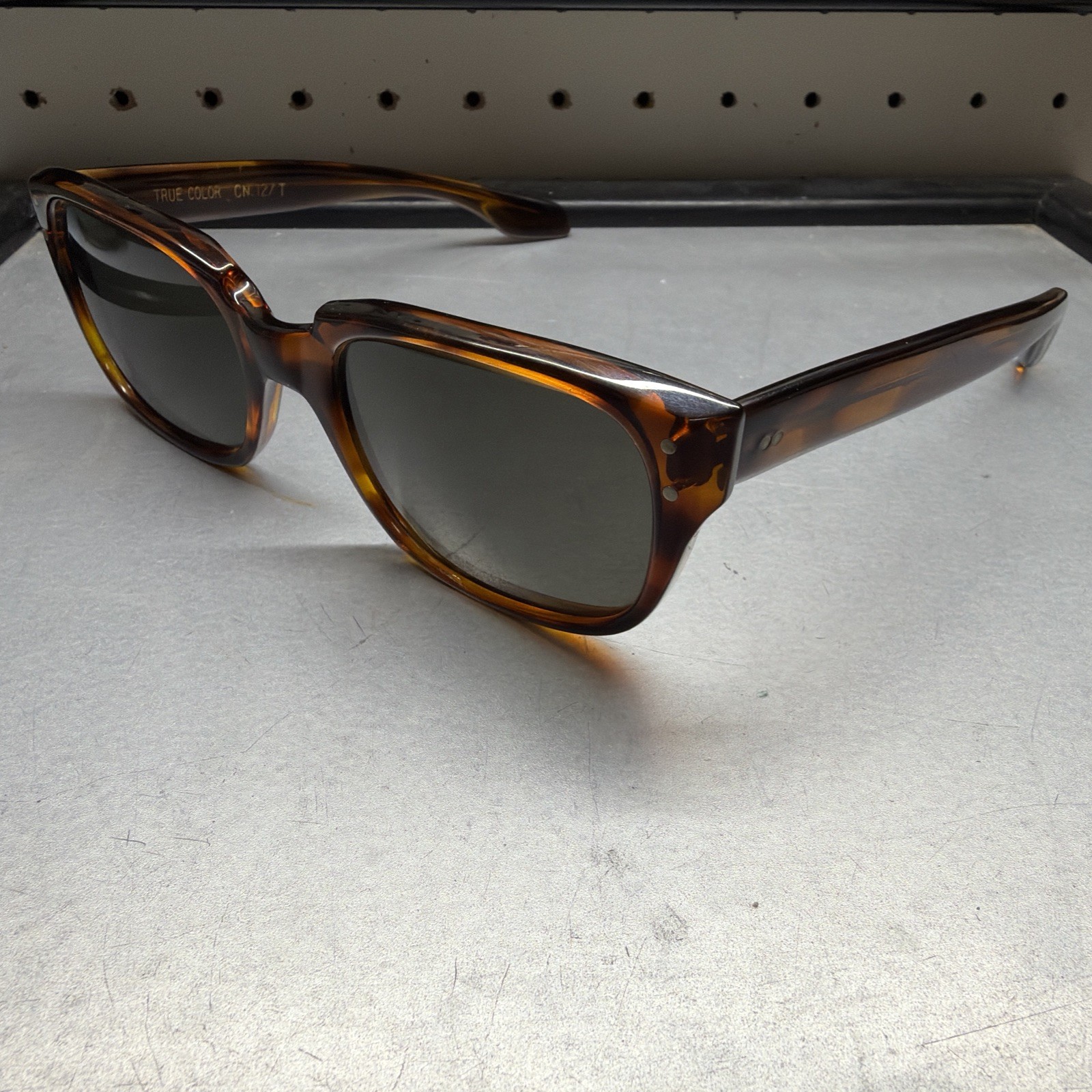 American Optical Sunfarer CN 127 T True Color Sable Tortoise 56-22 1969
