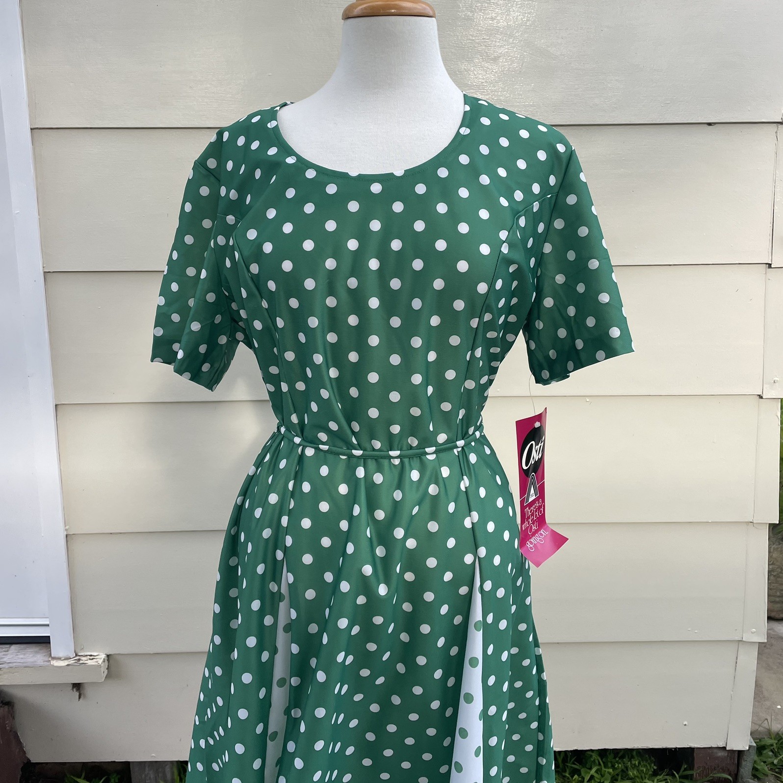 Vintage 70s Unworn size XL Midi Dress Green Spots Fit & Flare ‘Osti’ tags
