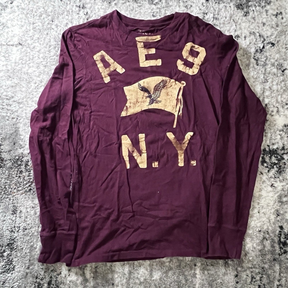 American Eagle Outfitters Men’s Long Sleeve T-Shirt Size Small Vintage Y2K