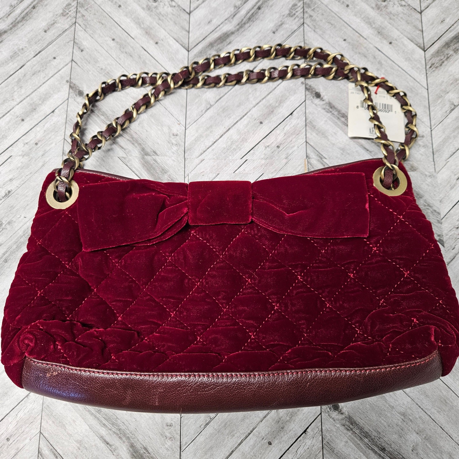 Vintage Moschino Velvet Shoulder Purse Red Hand Bag Quilt Made in Italy NOS Bow