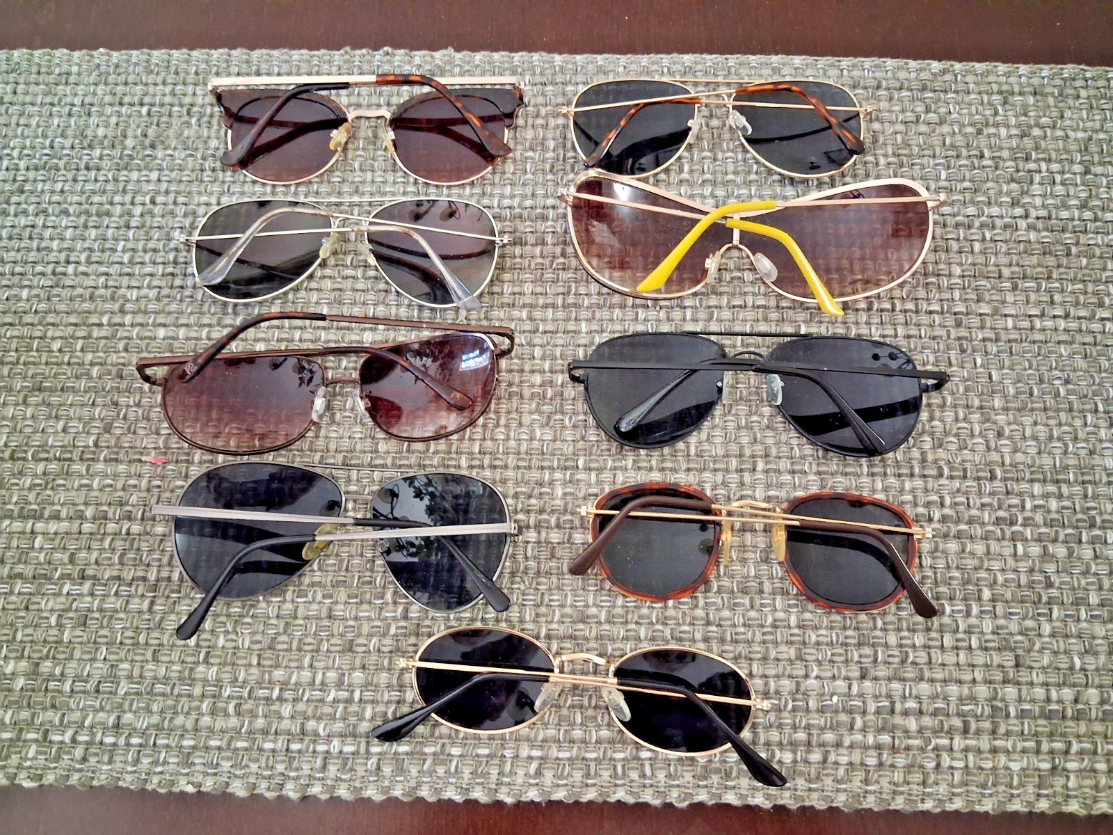 Lot 9 Pair of Assorted Wire-Rimmed Sunglasses Adult Unisex