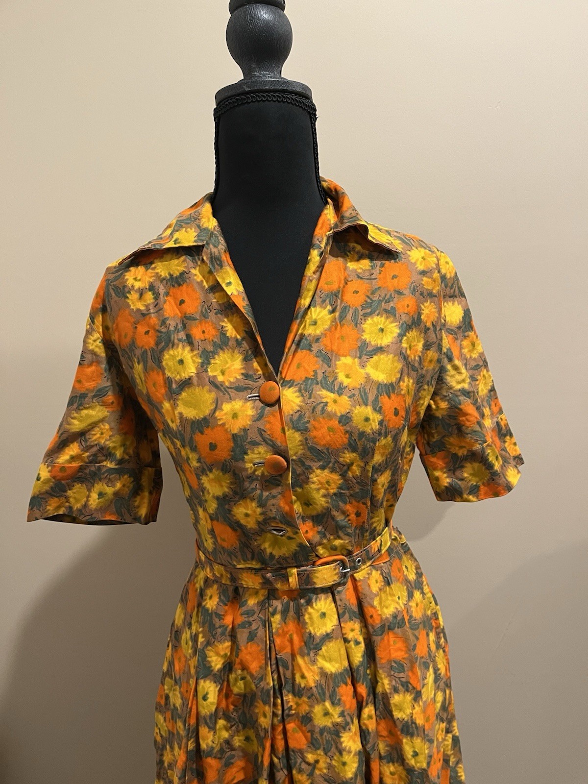 1950s Vintage Floral Pattern Dress With Matching Belt Handmade