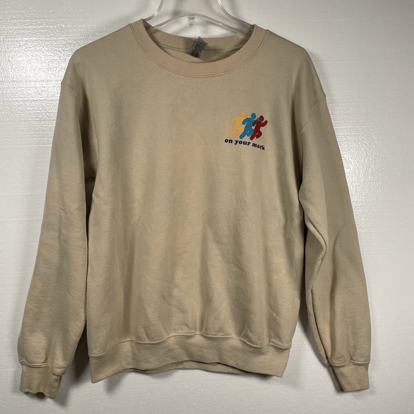 Vintage Gildan Heavy Blend Crew Neck Sweatshirt Adult Small On Your Mark Running