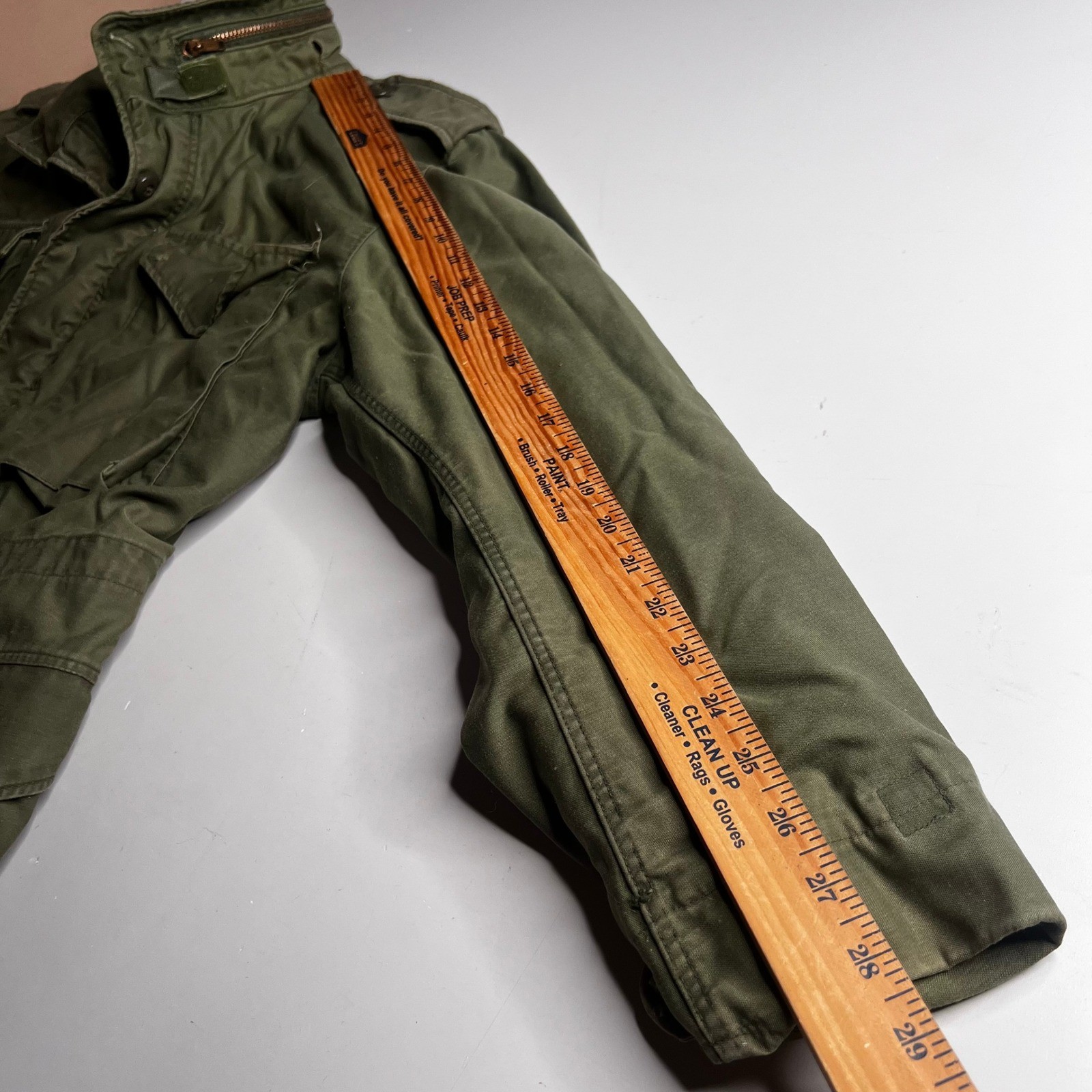 Vintage M-65 Field Jacket Military US Army Olive Drab Green Brass Zipper Medium