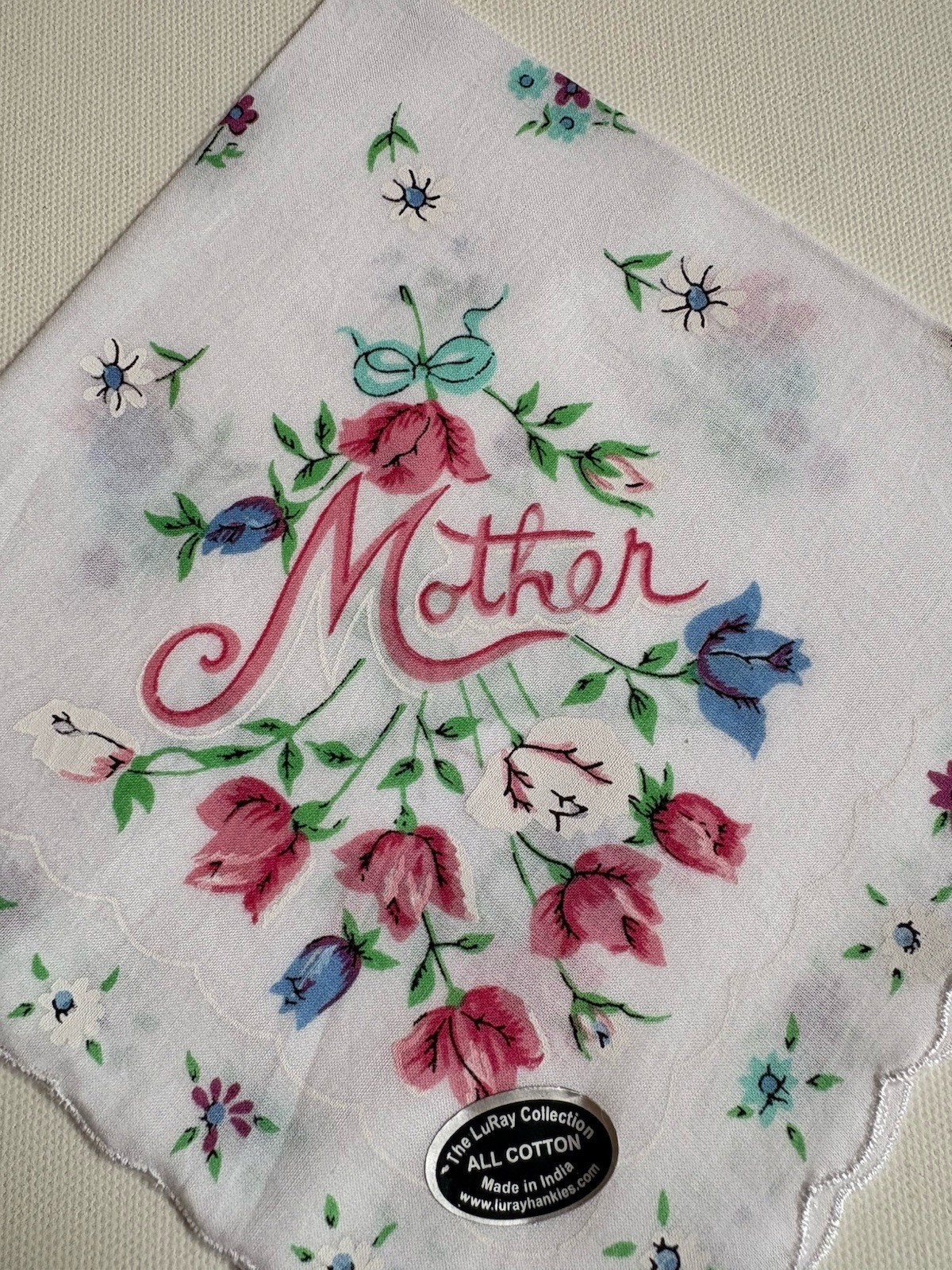 Beautiful New LuRay MOTHER Handkerchief Hankie With Pretty Roses
