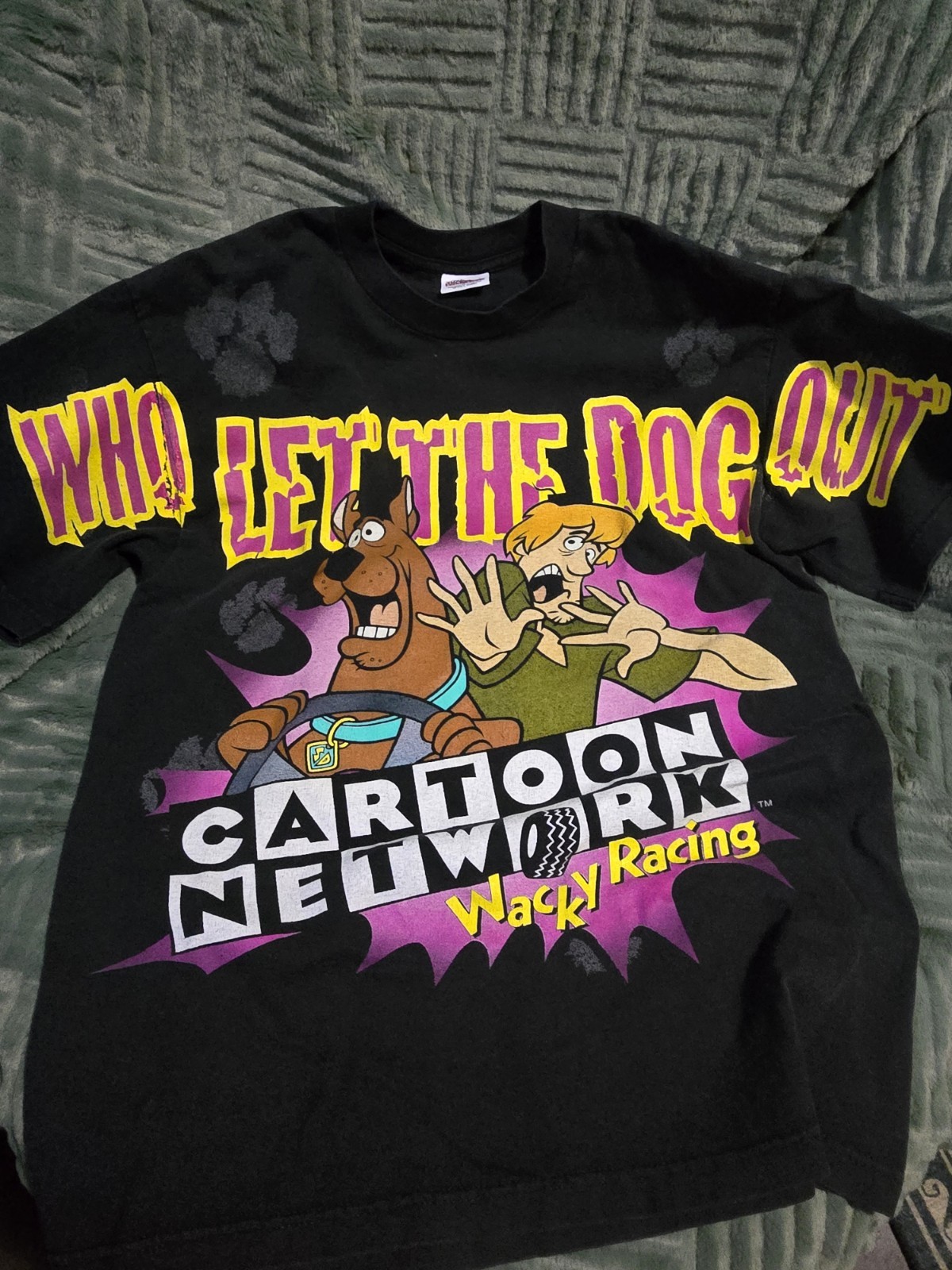 Vintage Scooby Doo Nascar Cartoon Network Wacky Racing AOP Tee Shirt L GRAIL