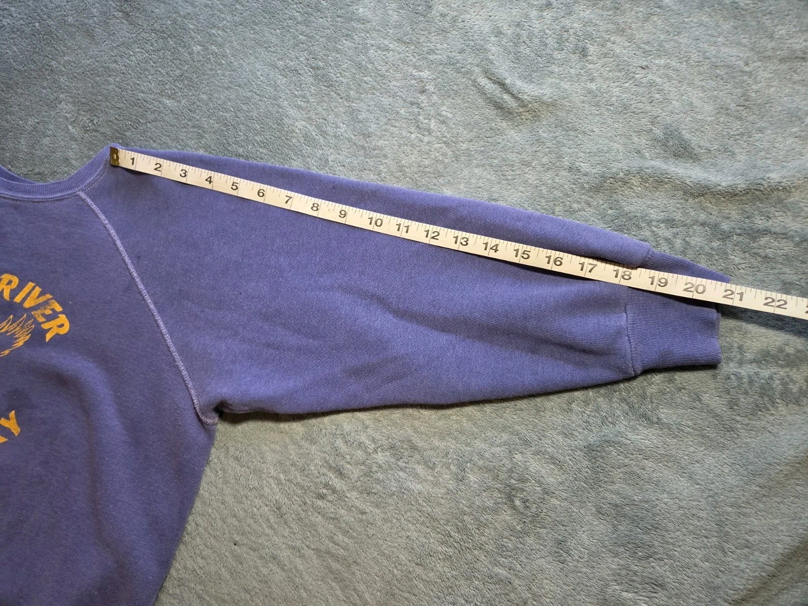 1960s sweatshirt vintage crewneck Eagle River Elementary Alaska Medium/small
