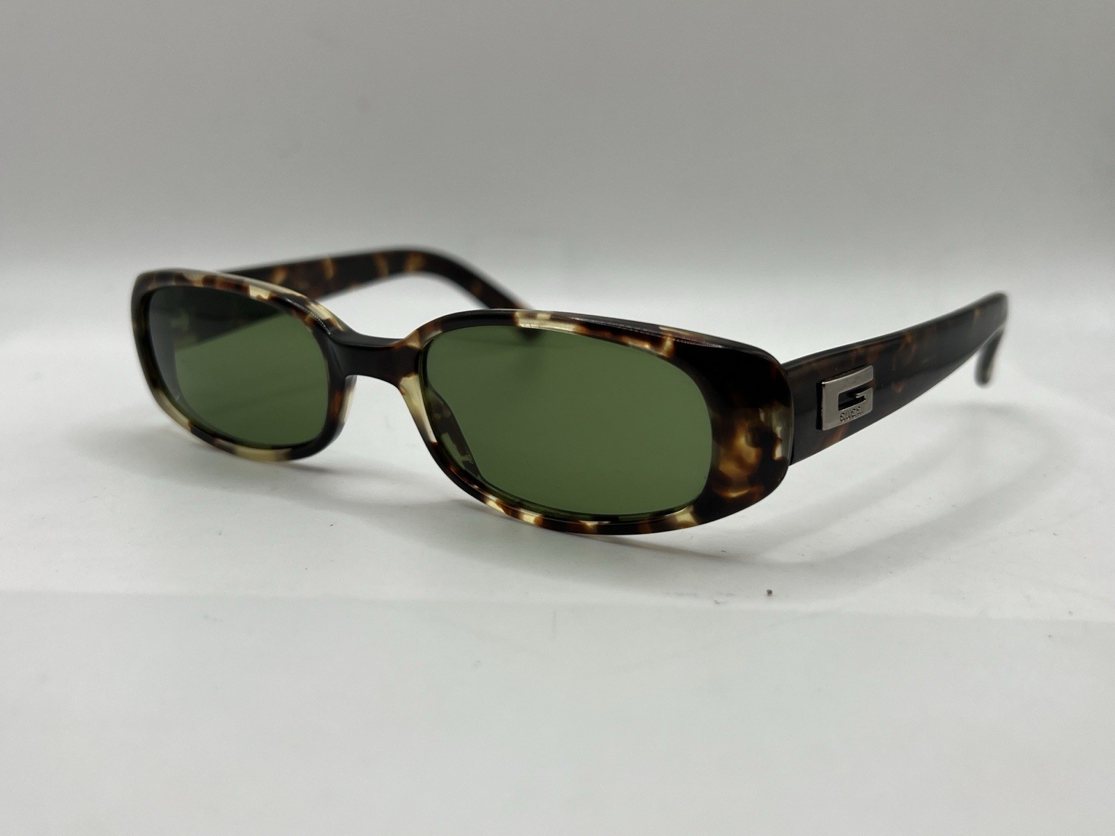 Vintage Gucci GG 2452/S 4TM Tortoise Slim Rectangle Y2K Sunglasses Italy