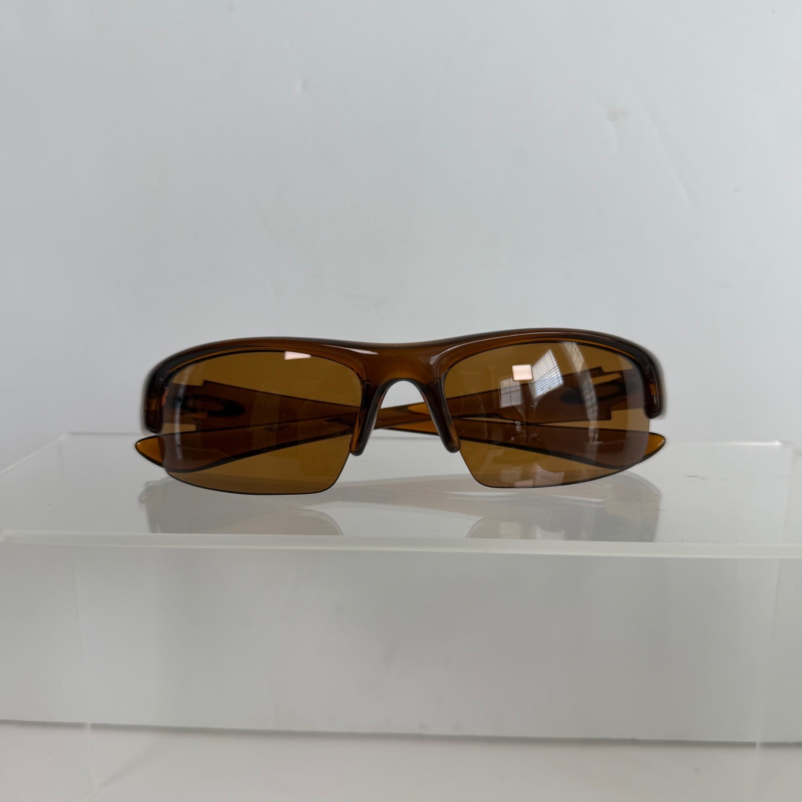 Vintage Oakley Bottlecap Sunglasses Brown Wrap Frame Bronze Lens Made USA